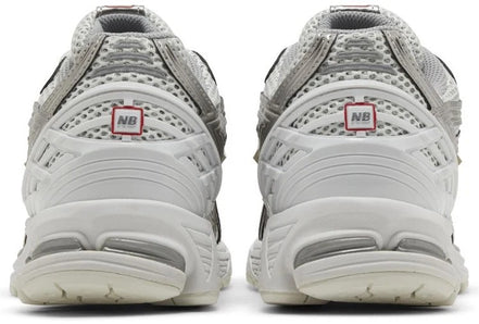 New Balance 1906R Silver
